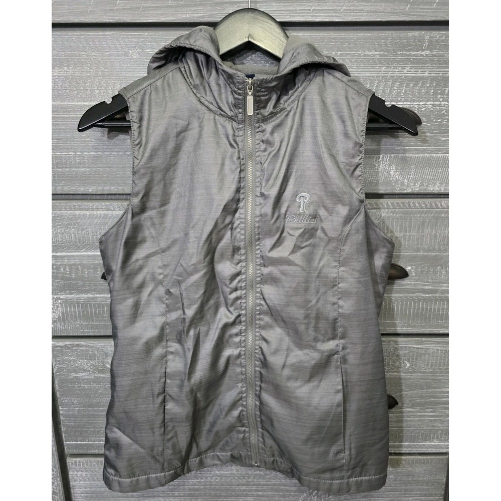 Gear Woman's Silver Hooded Vest With Phillies Logo Small